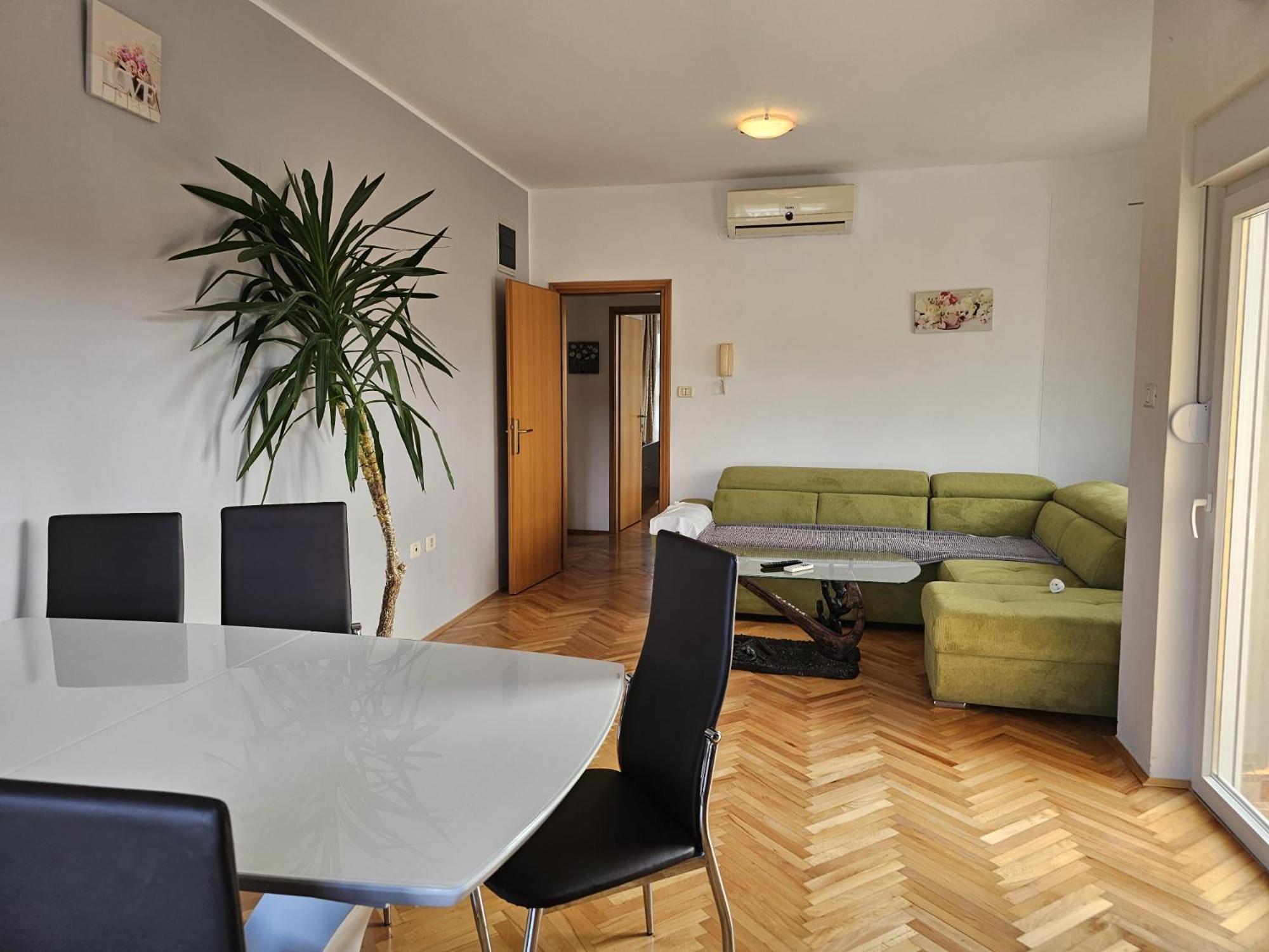 Apartments Šeherzada Pula Exterior foto